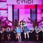真的是Jessica！快閃王心凌演唱會4分鐘　合體唱跳《愛你》